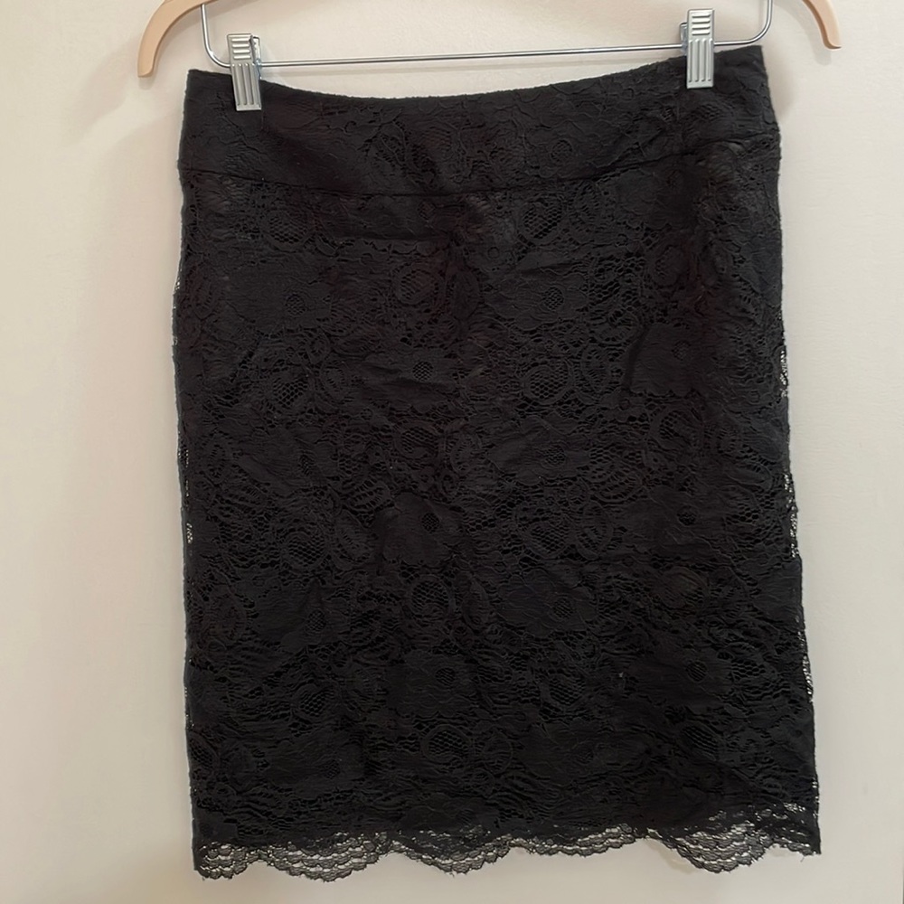 Banana Republic Lace Black Pencil Skirt